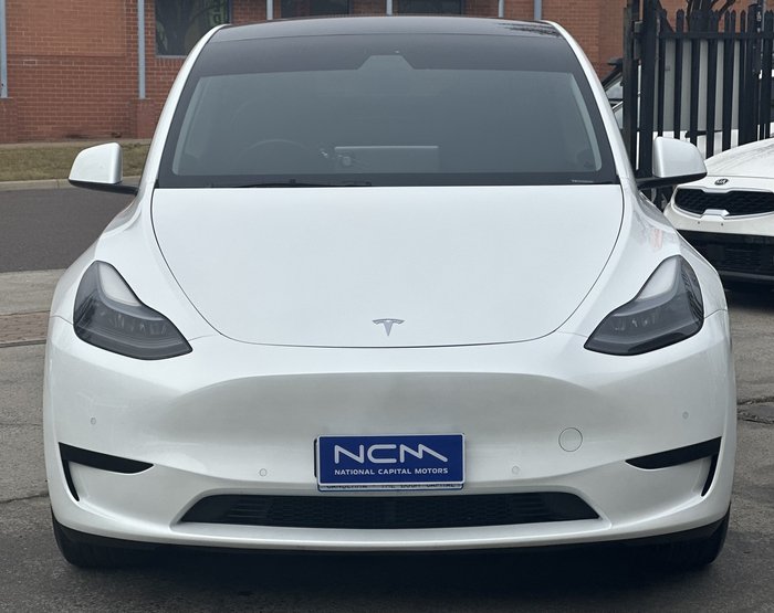 2022 Tesla Model Y Rear-Wheel Drive