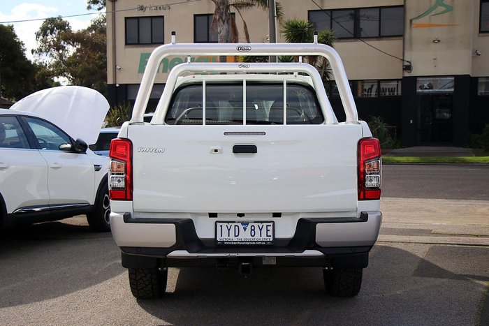 2023 Mitsubishi Triton GLX MR MY23 4X4 Dual Range White