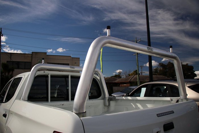2023 Mitsubishi Triton GLX MR MY23 4X4 Dual Range White