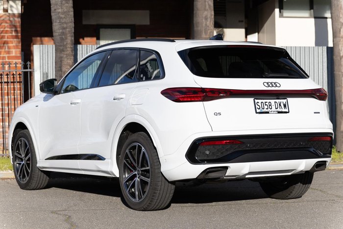 2026 Audi Q5 e-hybrid 270kW