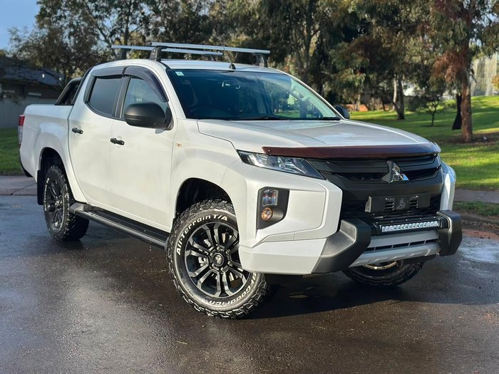 2022 Mitsubishi Triton GLX-R