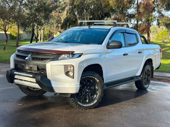 2022 Mitsubishi Triton GLX-R