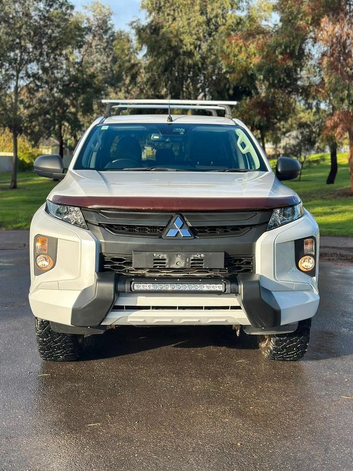 2022 Mitsubishi Triton GLX-R