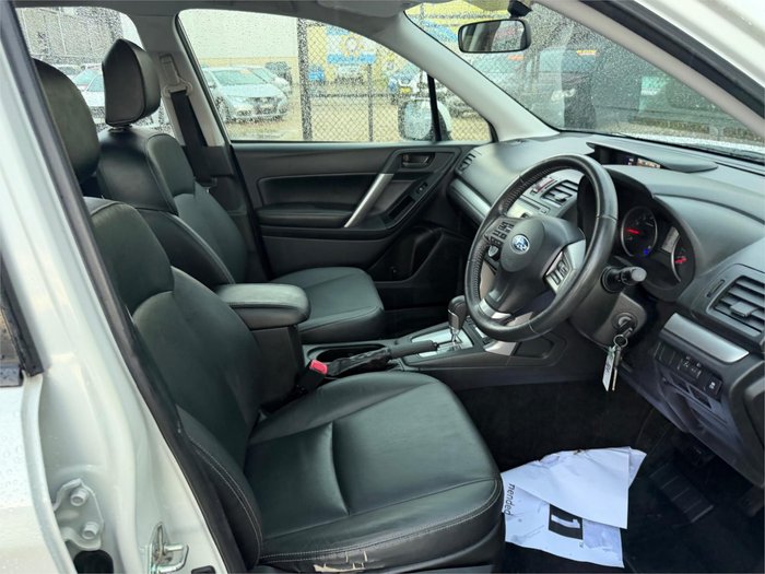 2014 SUBARU FORESTER 2.5i