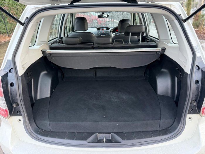 2014 SUBARU FORESTER 2.5i