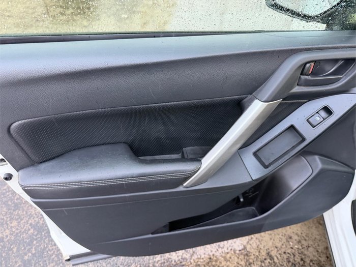 2014 SUBARU FORESTER 2.5i