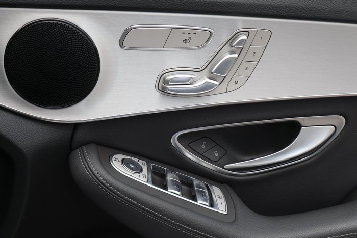 2019 Mercedes-Benz C-Class C300
