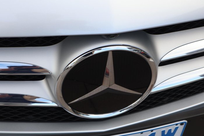 2019 Mercedes-Benz C-Class C300
