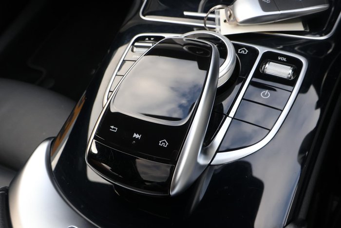 2019 Mercedes-Benz C-Class C300