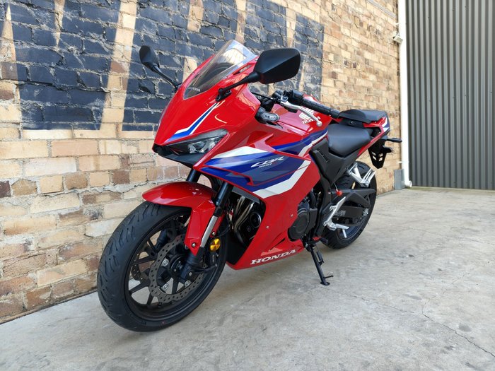2026 HONDA CBR500RA (ABS) ROAD RED