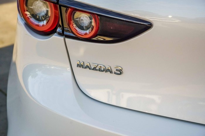 2025 Mazda 3 G20 Evolve