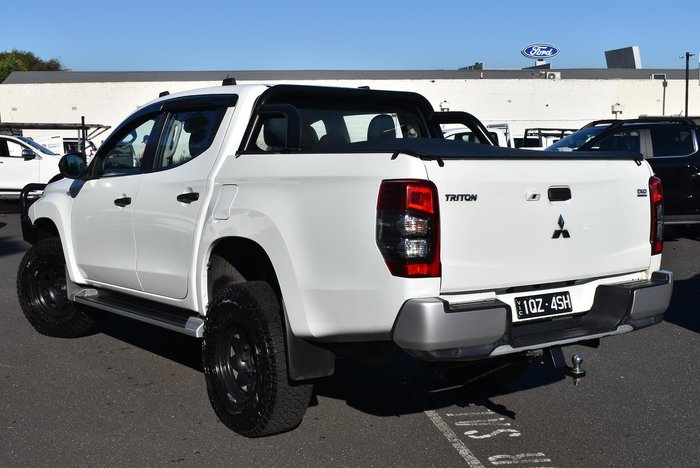 2019 Mitsubishi Triton GLX+