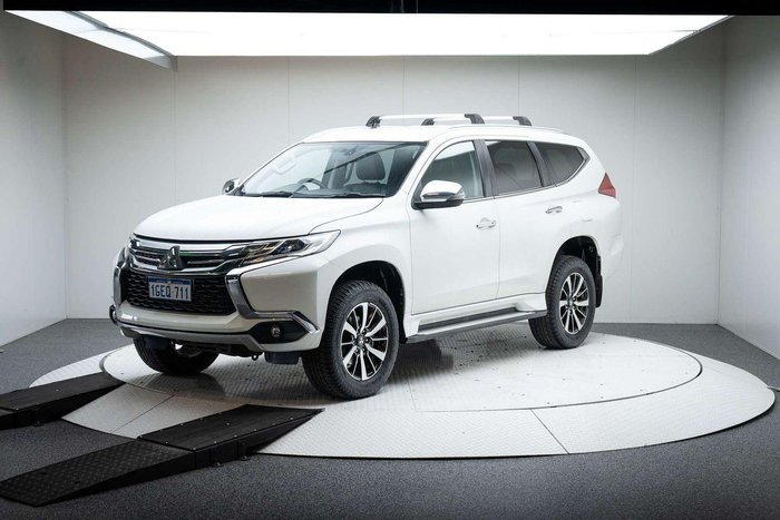 2016 Mitsubishi Pajero Sport