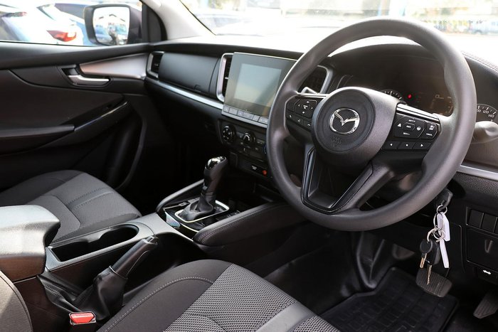 2024 Mazda BT-50 XT
