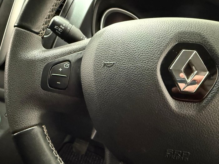 2021 Renault Trafic Premium 103kW