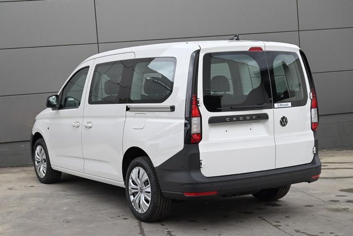 2026 Volkswagen Caddy TSI220