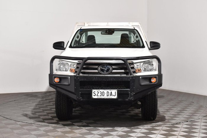 2023 Toyota Hilux SR
