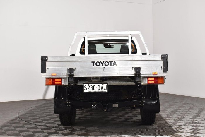 2023 Toyota Hilux SR