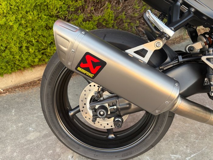 2025 Yamaha YZF-R9