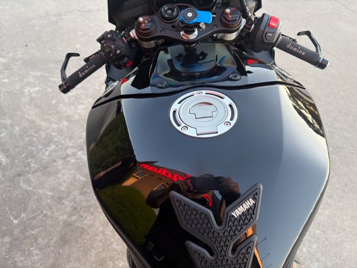 2025 Yamaha YZF-R9
