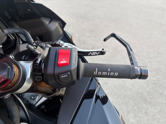 2025 Yamaha YZF-R9
