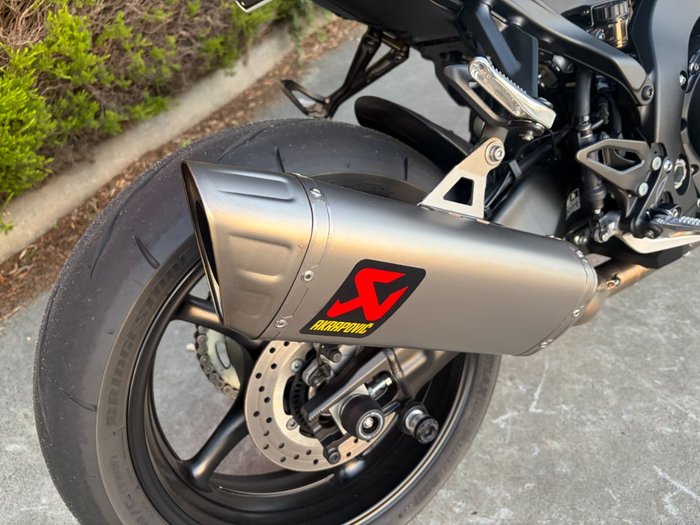 2025 Yamaha YZF-R9