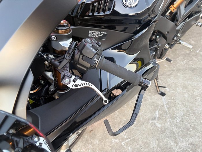 2025 Yamaha YZF-R9
