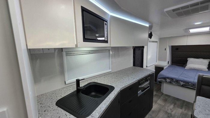 2026 Design RV Odyssey 218M 218
