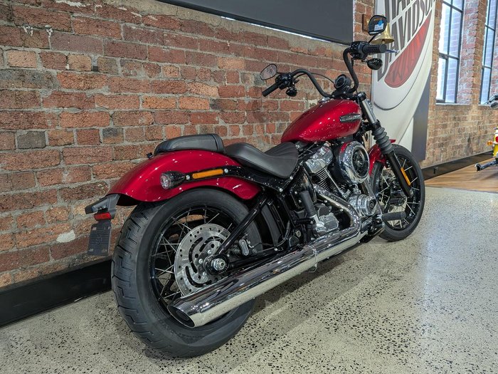 Harley-Davidson Street Bob 117 (FXBB) Softail