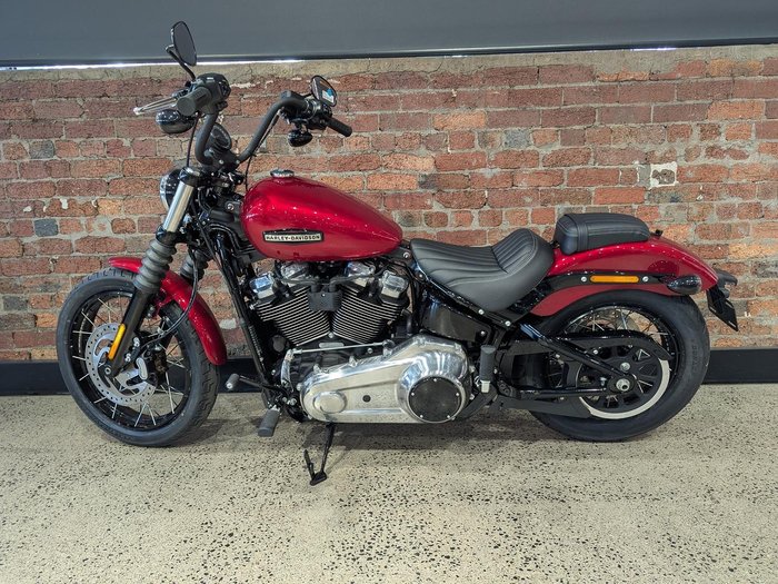 Harley-Davidson Street Bob 117 (FXBB) Softail