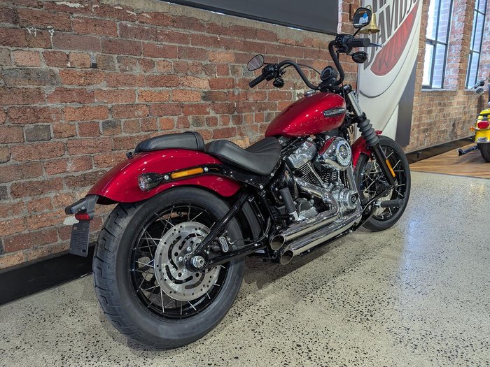 Harley-Davidson Street Bob 117 (FXBB) Softail
