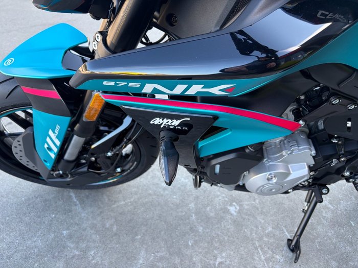 2026 CFMOTO 675 NK
