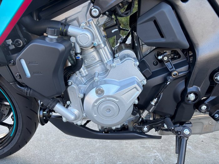 2026 CFMOTO 675 NK