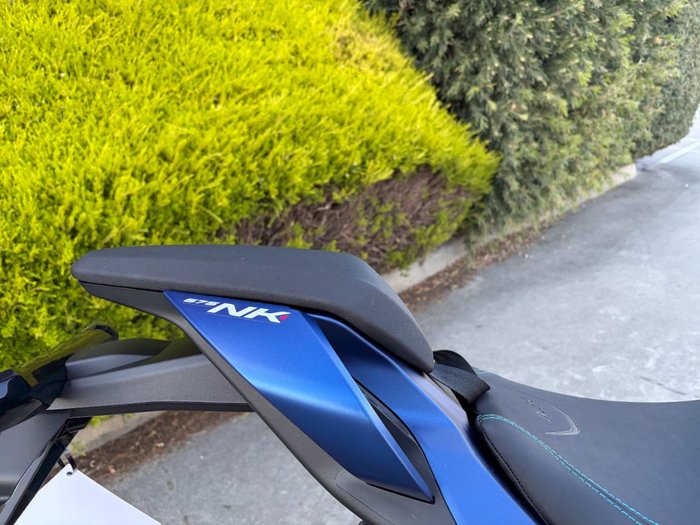 2026 CFMOTO 675 NK