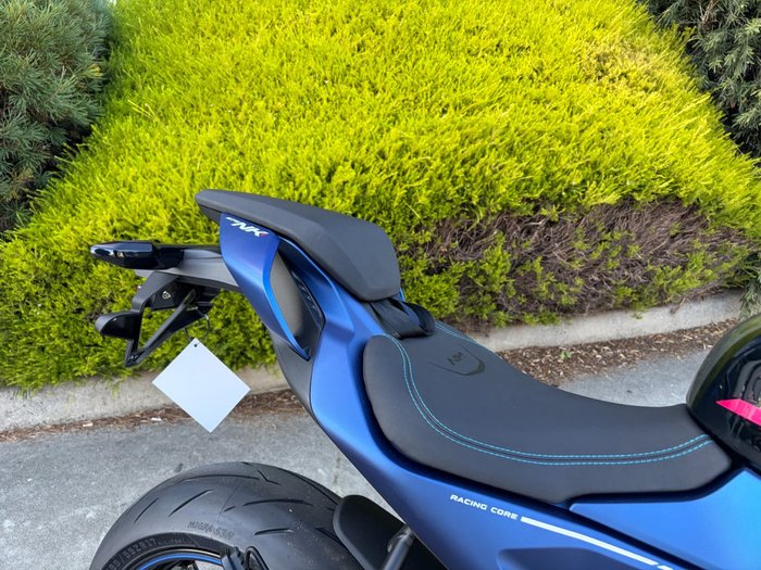 2026 CFMOTO 675 NK