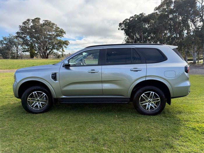 2024 FORD EVEREST TREND (4WD)