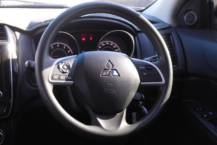 2022 Mitsubishi ASX ES