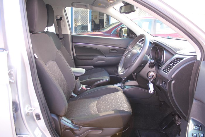 2022 Mitsubishi ASX ES