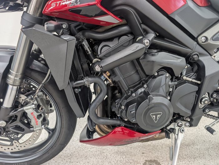 2025 Triumph 2025 Triumph 765CC STREET TRIPLE RS Carnival Red