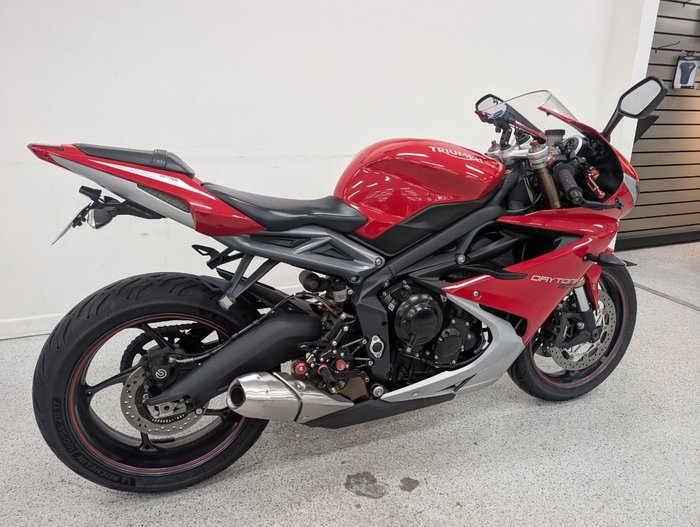 2016 Triumph DAYTONA 675 Red