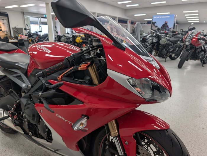 2016 Triumph DAYTONA 675 Red