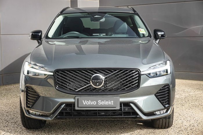 2025 Volvo XC60 Ultra B5 Dark