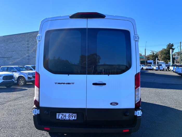 2024 Ford Transit 350L
