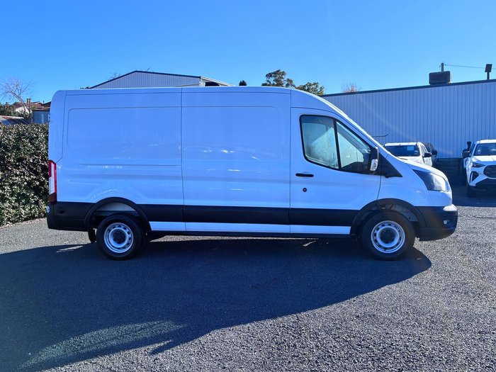 2024 Ford Transit 350L