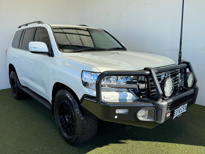 2020 Toyota Landcruiser VX
