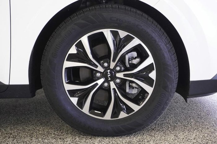 2022 Kia Carnival SLi