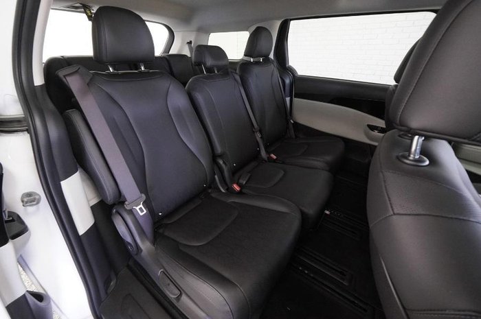 2022 Kia Carnival SLi