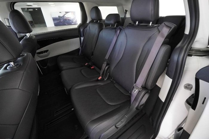 2022 Kia Carnival SLi