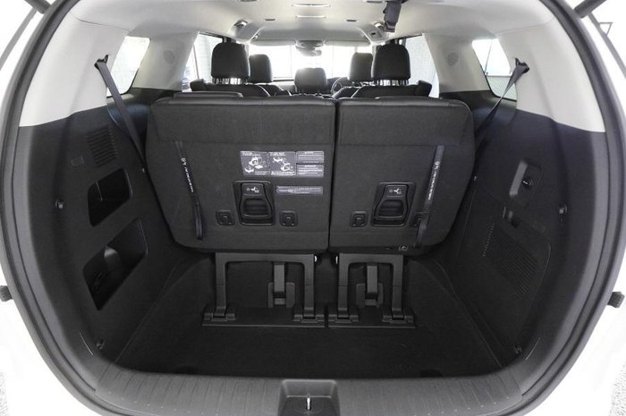 2022 Kia Carnival SLi