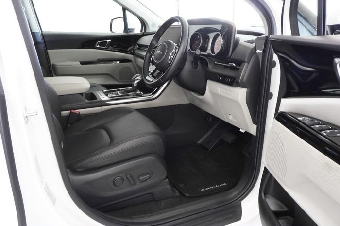 2022 Kia Carnival SLi